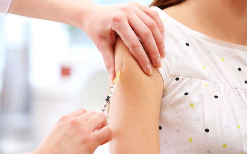 Medic despre vaccinare: Numai invenții, numai prostie, numai extremiști care produc un rău uriaș societății!