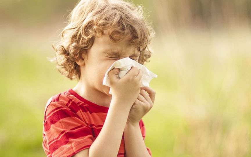Alergiile sezoniere la copii: Cauze, simptome și soluții eficiente