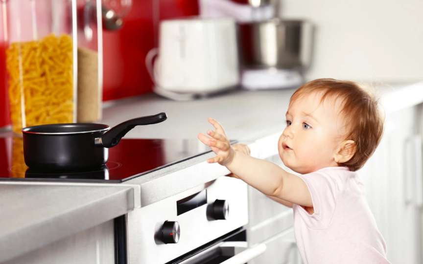 Ce trebuie să faci în cazul în care copilul se frige cu apă și are arsuri pe piele