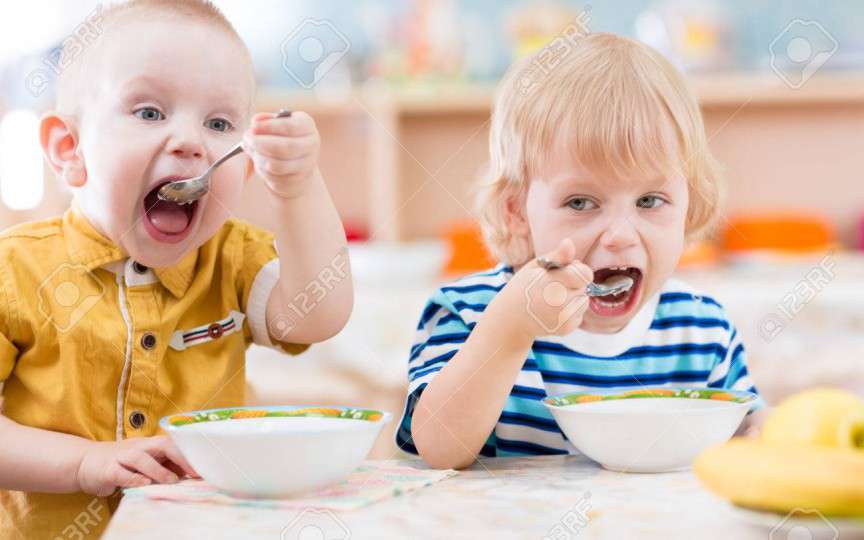 Grav! O mamă atenționează cât de mare este cantitatea de zahăr din alimentația copiilor la grădinițele noastre
