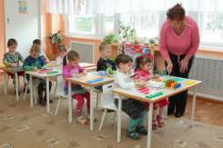 Petiție lansată de părinți: se cere majorarea substanțială a salariilor angajaților din grădinițe