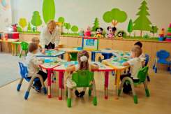 La Star Kids are loc completarea grupelor cu copii de vârsta 2 - 7 ani