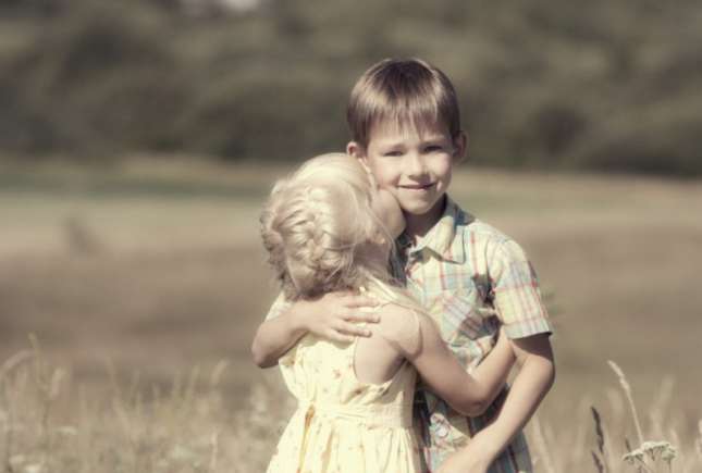 10 fapte curioase, demonstrate științific, despre frați și surori