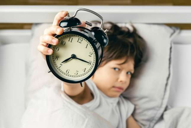 Cum să trezim copilul mai ușor, dimineața. Metoda celor 15 minute care nu dă greș
