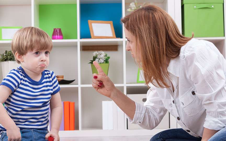 10 greșeli de disciplină pe care le fac toți părinții