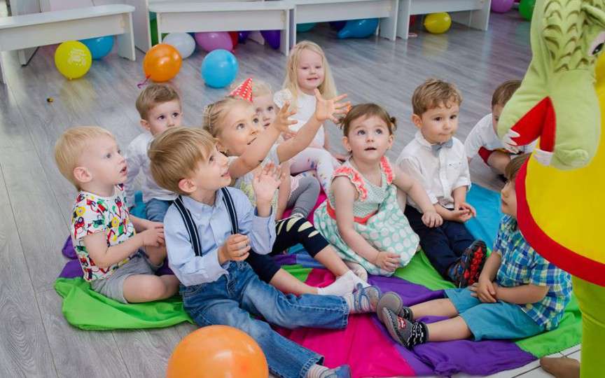 Locul perfect unde copiii pot socializa și realiza diferite activități interesante