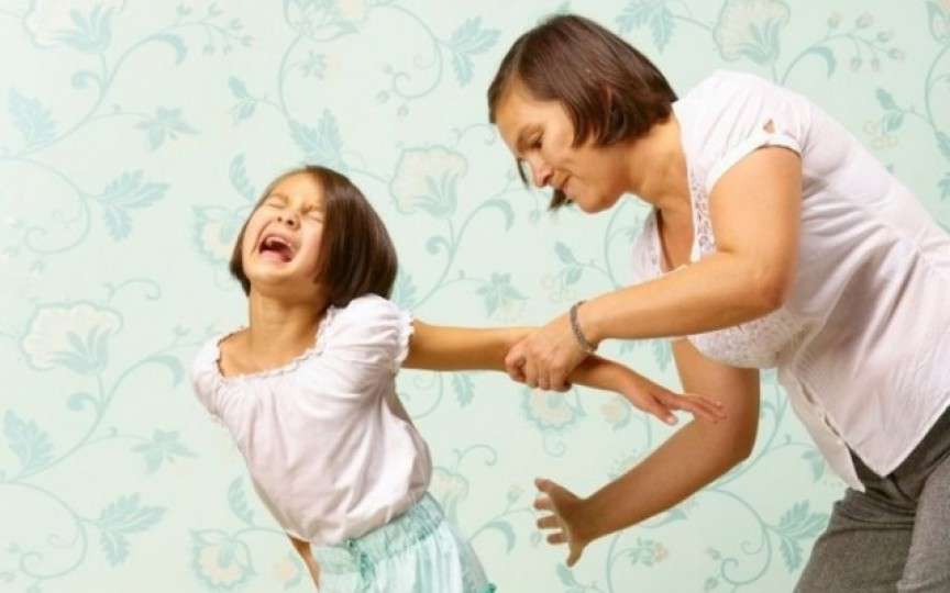 Japonia va interzice prin lege orice pedeapsă corporală aplicată copiilor