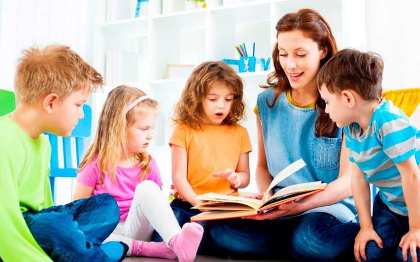 Scrisoarea unei educatoare: Părinții trebuie să înțeleagă că 'cei 7 ani de acasă' nu sunt doar o vorbă depășită