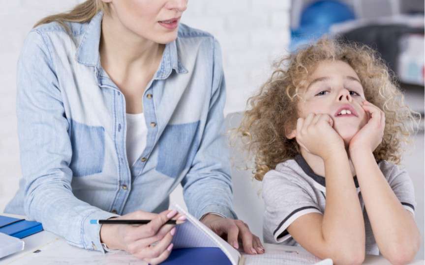Cum recunoști dacă ai un copil cu deficit de atenție