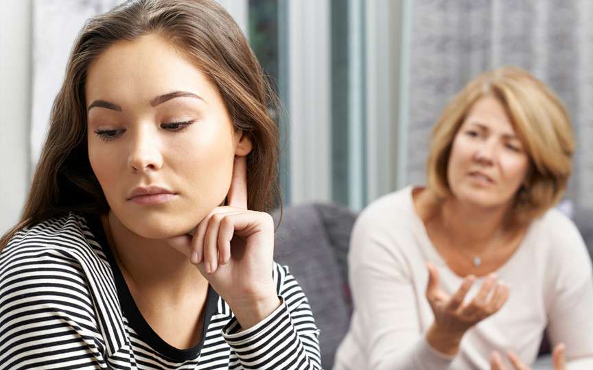 Adolescenții dificili: 6 principii-cheie pentru o relație sănătoasă cu copilul tău cu personalitate puternică