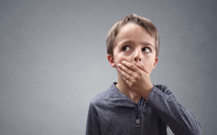 De ce mint copiii? Cauzele principale ale minciunii și cum să reacționezi corect