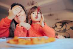 Alimentația copilului: 5 alimente de evitat înainte de somn