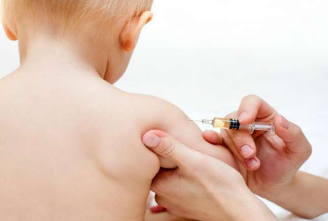 Ce reacții la vaccin nu ar trebui să te pună în gardă