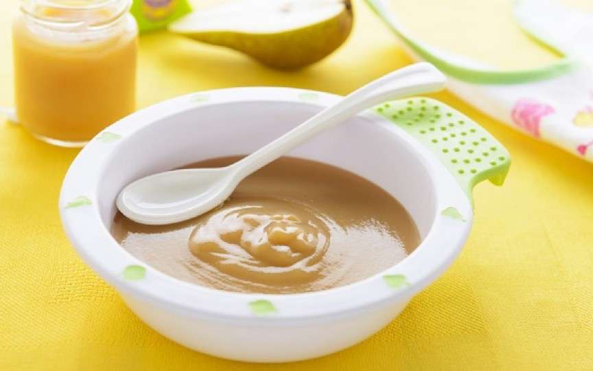 Piure de pere – se gătește în 25 de minute și se poate da bebelușilor