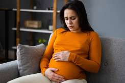 Semnele care anunță apropierea nașterii: când să te pregătești pentru maternitate
