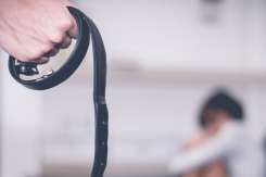 Psihologul Mihail Labkovskii: Să bați copilul înseamnă să-i distrugi soarta
