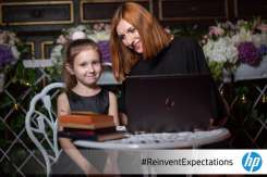 Adaptarea copilului când plecați peste hotare. Experiența unei mame moldovence care vă poate fi de folos!