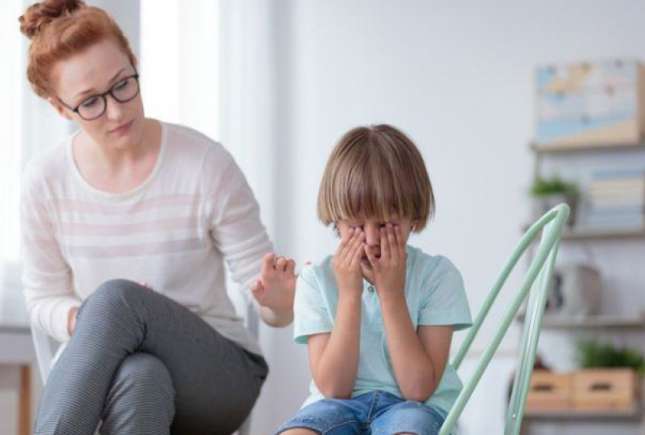 Psiholog, despre patru tipuri de părinți, stilul parental și efectele asupra copilului