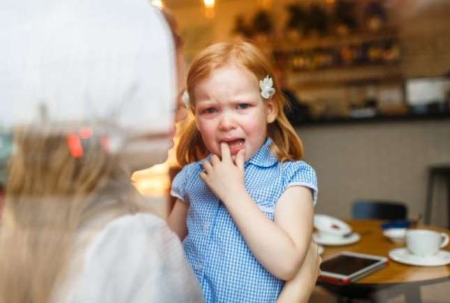 Expert în parenting: 4 expresii pe care părinții nu ar trebui să le spună copiilor