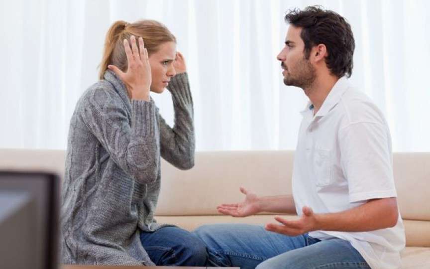 Studiu: Cuplurile se ceartă de 312 ori pe an. Cea mai frecventă cauză e de-a dreptul hazlie!