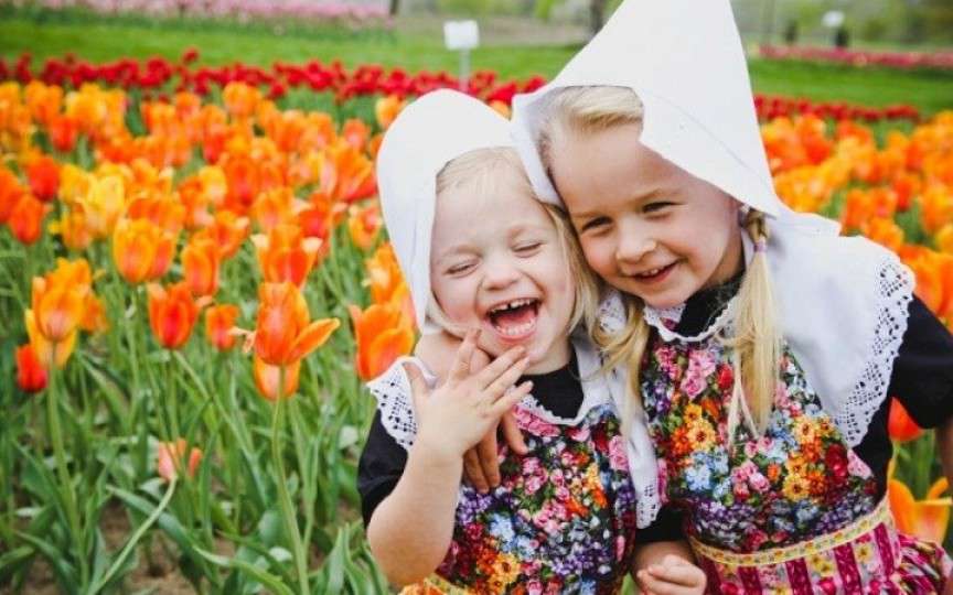 Cei mai fericiți copii cresc în Olanda. Iată obiceiurile de aur ale părinților olandezi!
