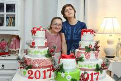 Patiserul de la Roma care răsfață diaspora cu torturi ca acasă