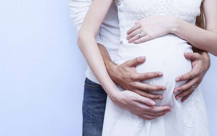 La 16 săptămâni de sarcină, bebe e de mărimea unui avocado