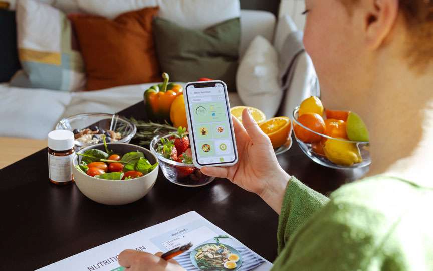 Post intermitent (intermittent fasting):  ce spun studiile despre beneficii și riscuri