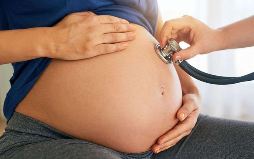 Streptococul de grup B în sarcină: riscuri, testare, tratament și impact asupra planului de naștere