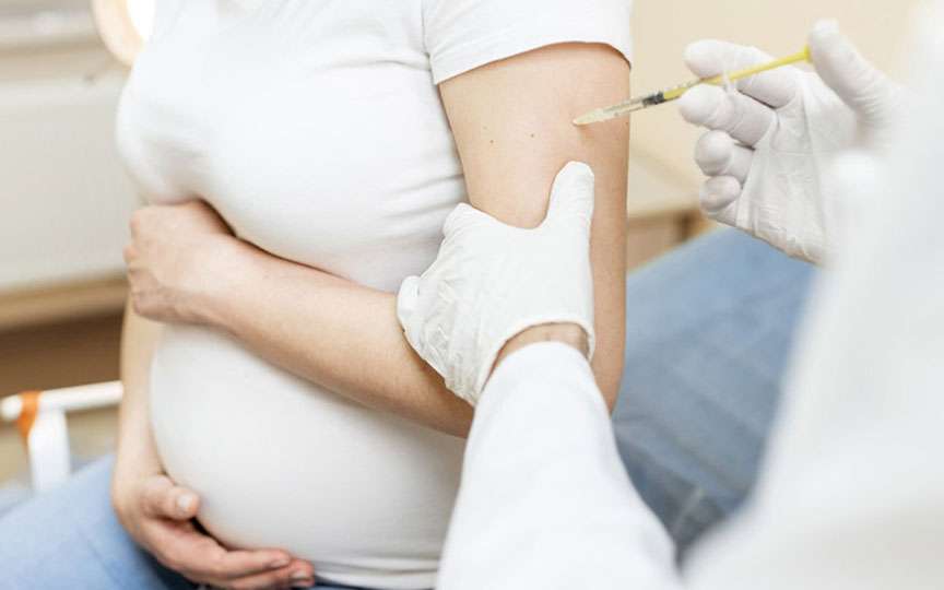 Vaccinul antigripal în sarcină: este sigur și când este recomandat în Moldova și România