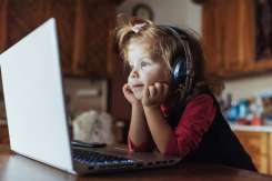 Browsere pentru copii – cum alegi un internet sigur pentru cei mici