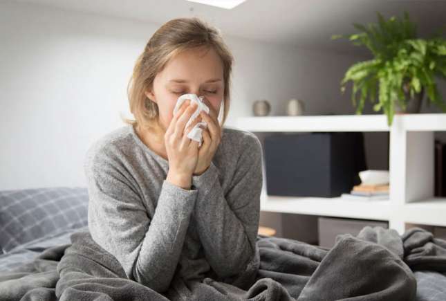 Infecțiile respiratorii cresc: ANSP raportează cazuri de gripă și COVID-19