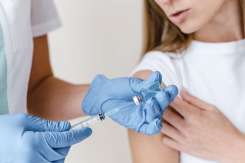 Mituri și adevăruri despre vaccinuri: ce spun dovezile științifice