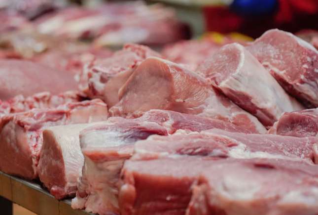Ce spun cercetările despre carne și cancer: cea mai mare analiză asupra dietei și riscului de tumori