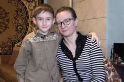 /VIDEO/ Viața într-o familie monoparentală. Experiența Angelei Schin din Cuhnești