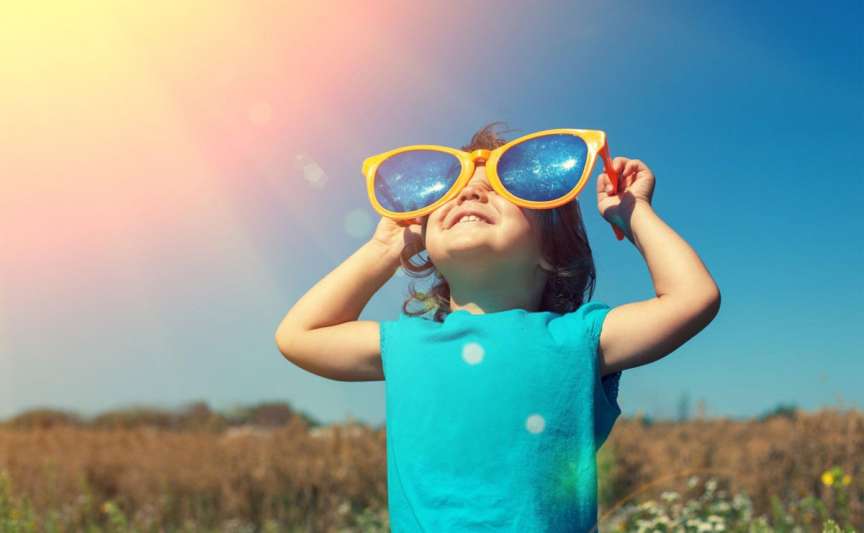 Ochelarii de soare si protectia UV: 3 mituri frecvente care iti pot afecta sanatatea ochilor