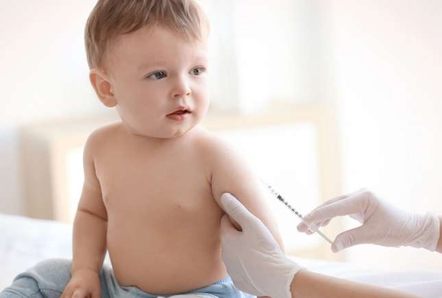 332 de doze de vaccin antimeningococic administrate în Moldova în mai 2026 – Ministerul Sănătății îndeamnă părinții să acționeze