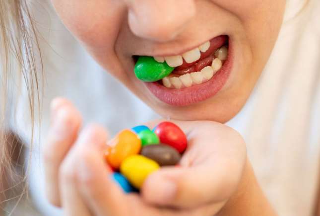 Prevenirea cariei la copii: semne, cauze și obiceiuri corecte pentru dentiție sănătoasă