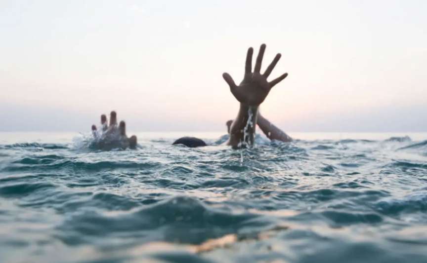 Siguranța copiilor la apă: ce trebuie să știe orice părinte înainte de vacanță la mare sau piscină