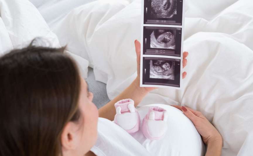 Ecografiile de screening în sarcină: ce urmărește fiecare trimestru
